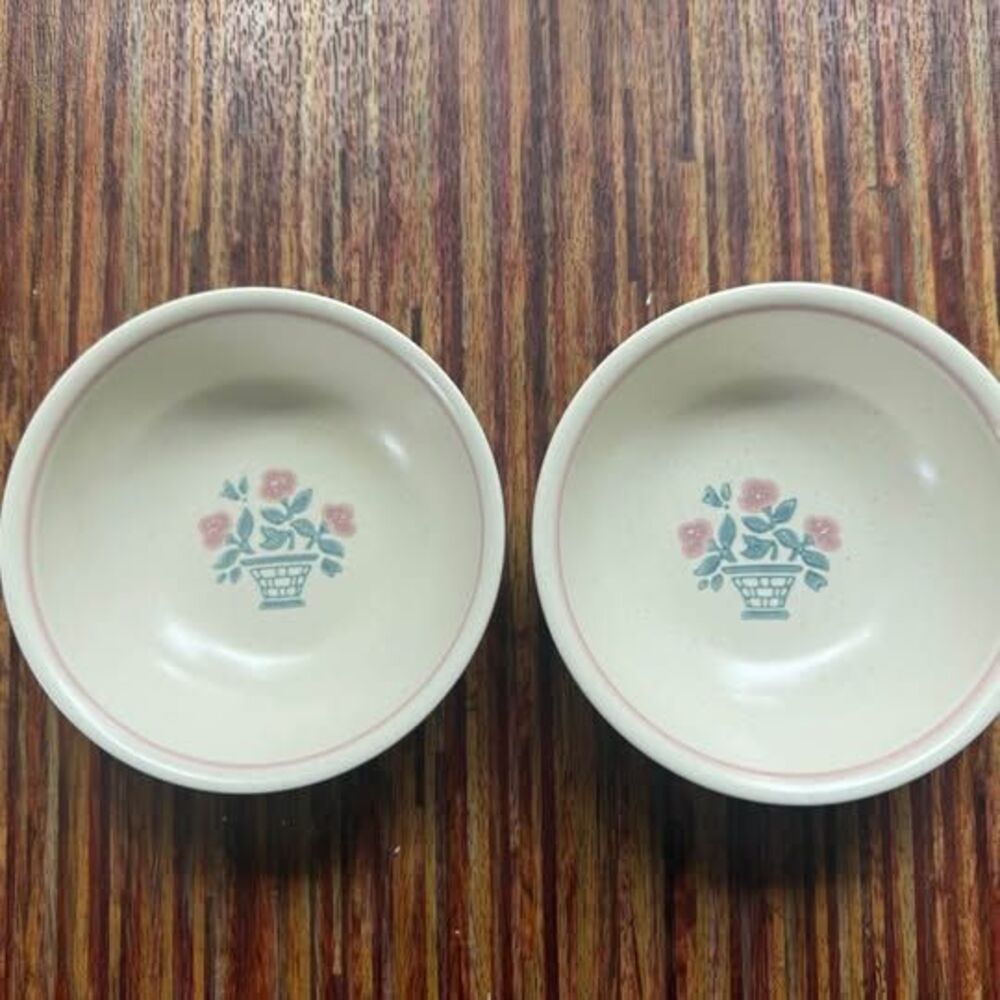 Pfaltzgraff stoneware bowls - Perennials Serendipity - Set of 2
